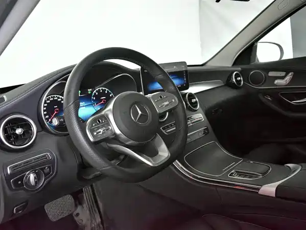 Mercedes-Benz C-Class 2020