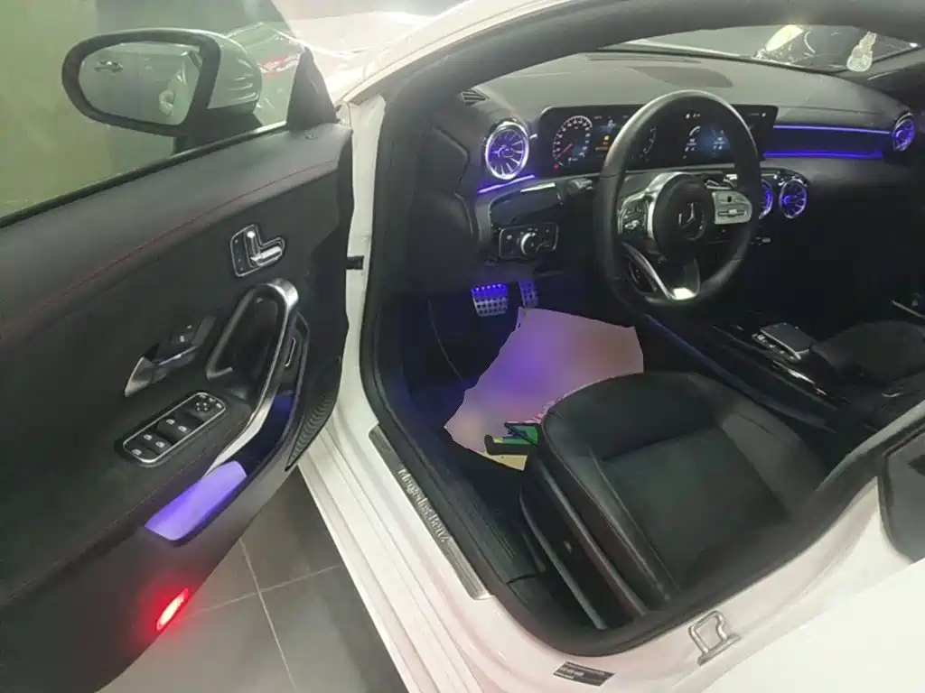 Mercedes-Benz CLA 2021 — фото 16