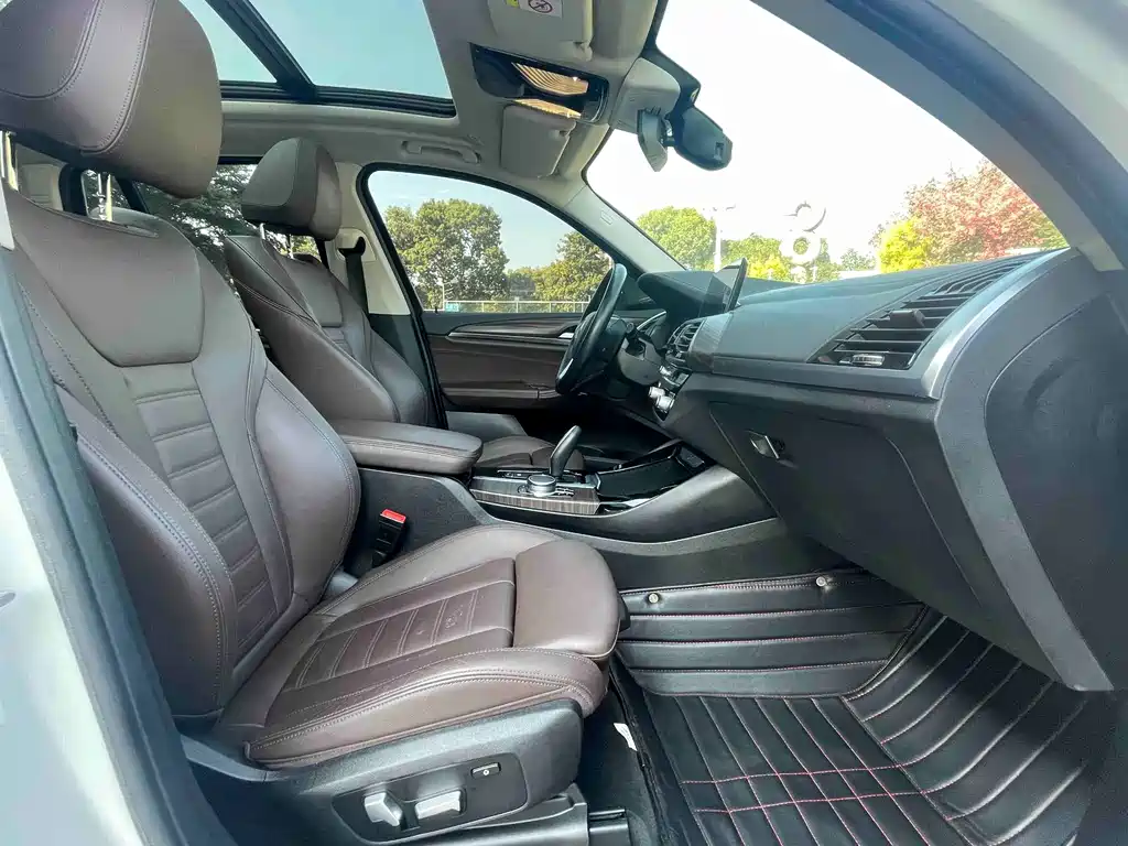 BMW X3 2019 — фото 11