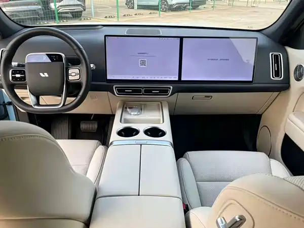 Li Auto L7 2025