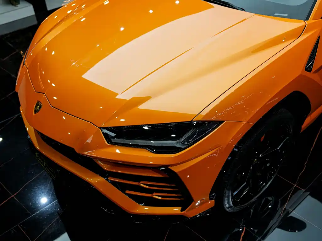 Lamborghini Urus 2021 — фото 14