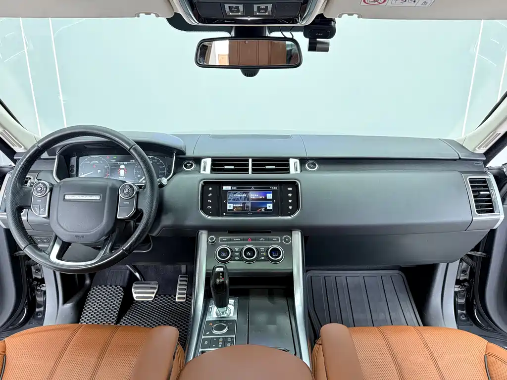Land Rover Range Rover Sport 2016 — фото 16