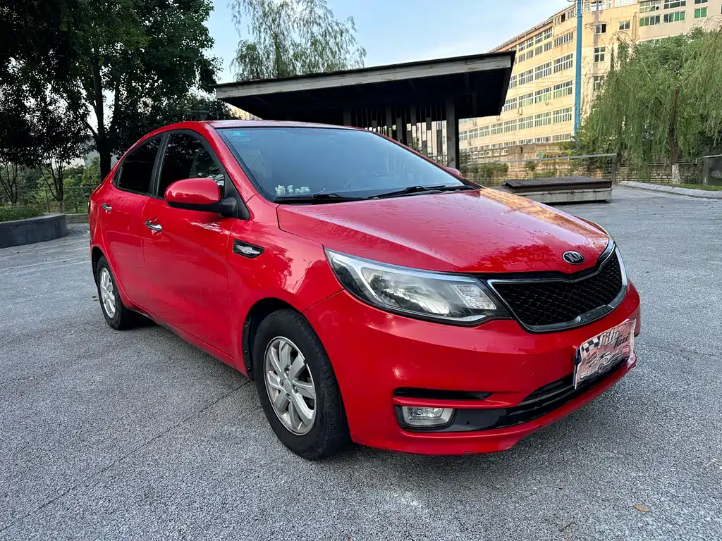 Kia K2 2015 — фото 2
