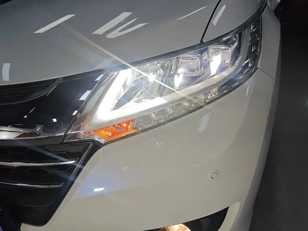 Honda Odyssey 2018 — фото 19
