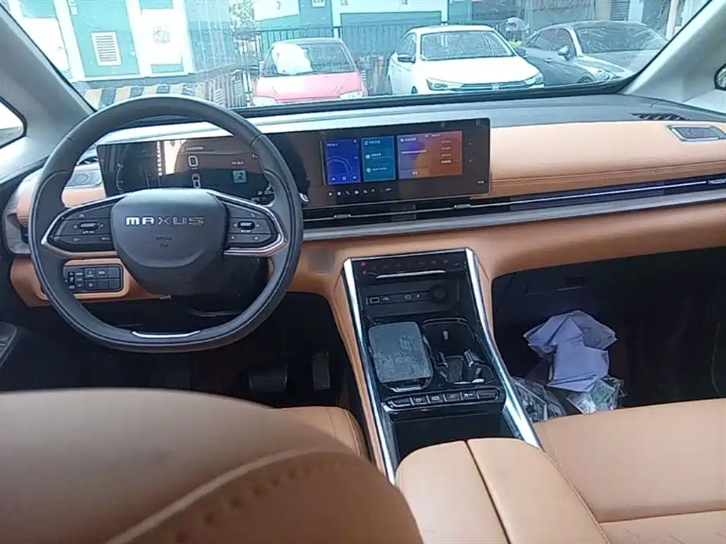 Maxus G50 PHEV 2025 — фото 10