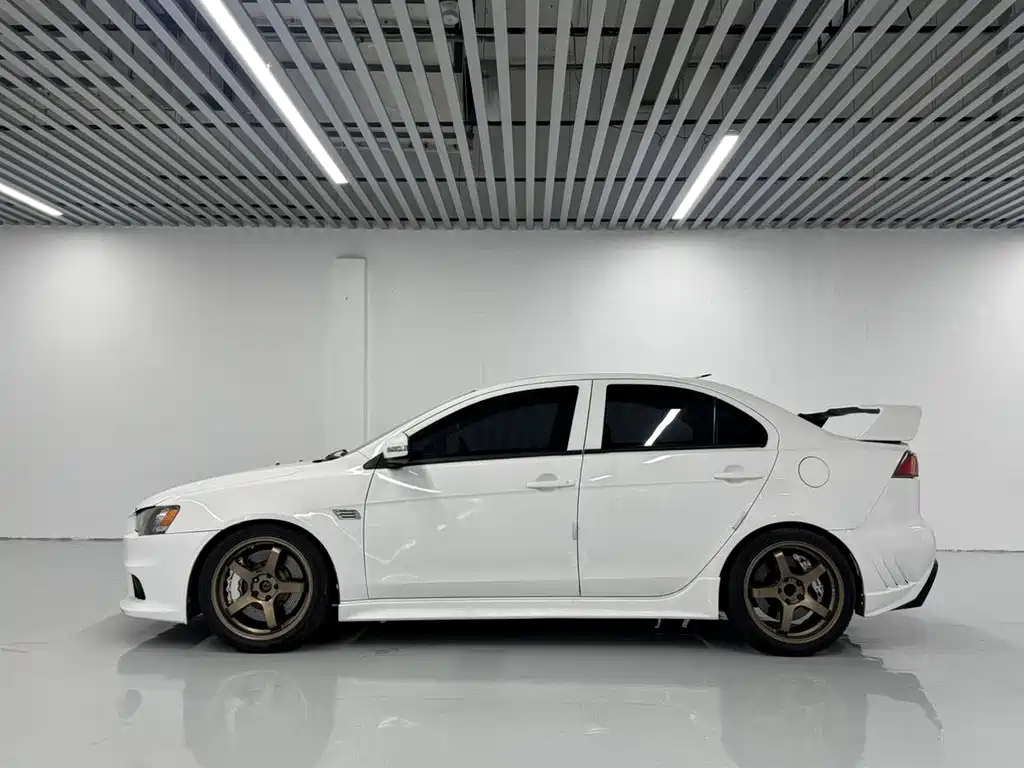 Mitsubishi Lancer EX 2014 — фото 4