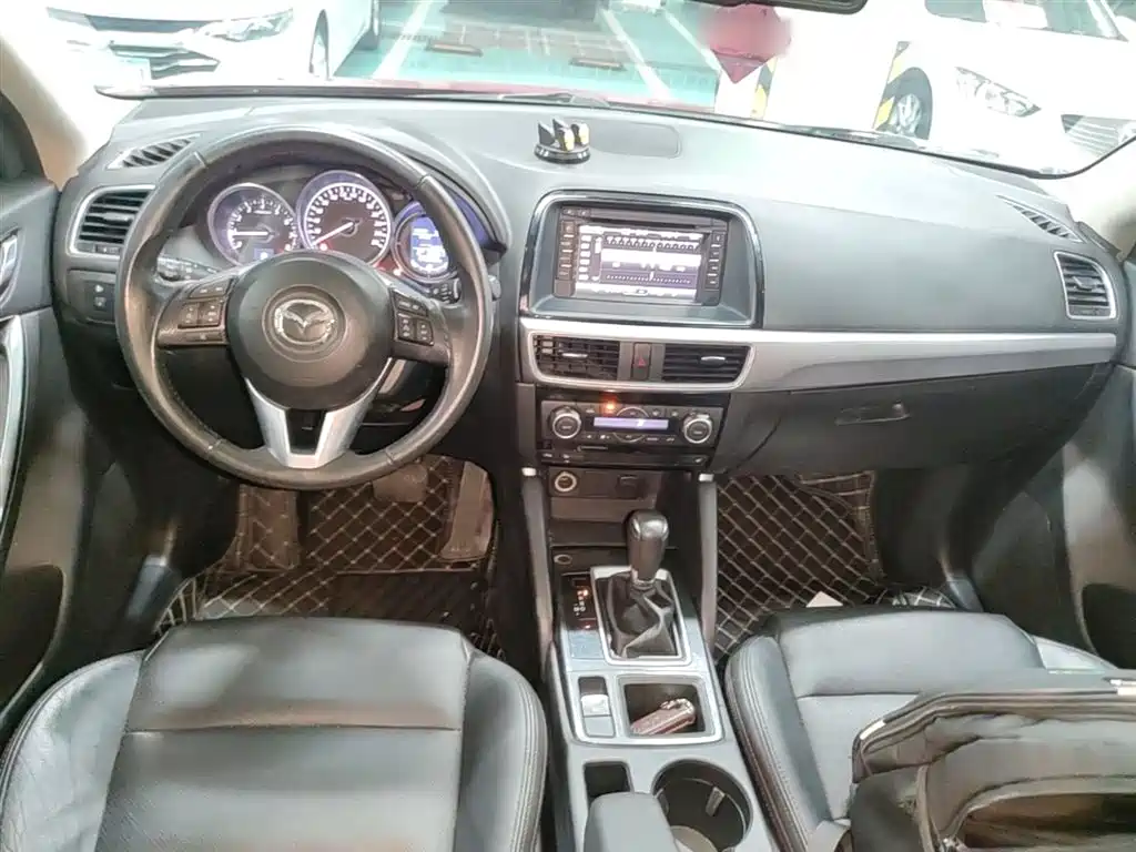 Mazda CX-5 2017 — фото 10