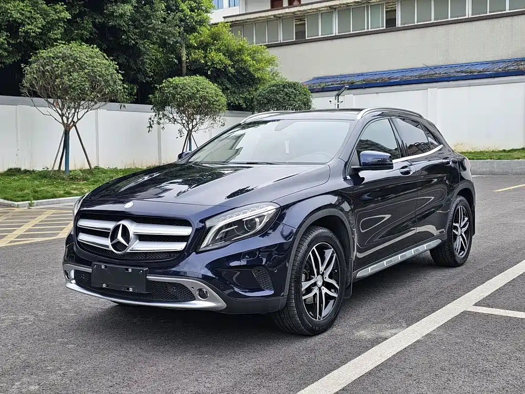 Mercedes-Benz GLA 2016 — фото 1