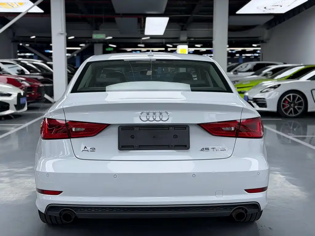 Audi A3 2015 — фото 12