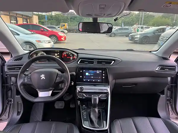 Peugeot 308 2018