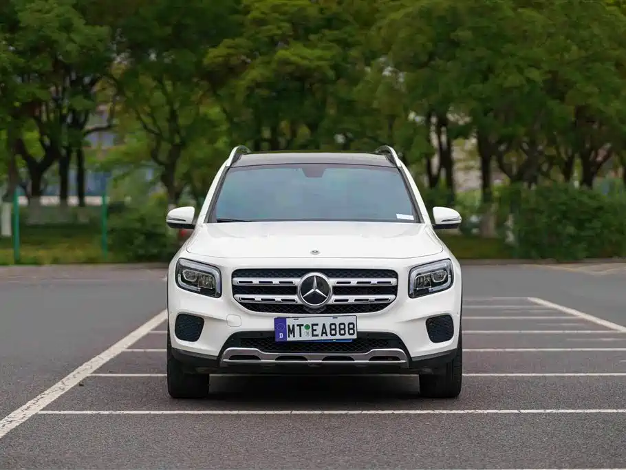 Mercedes-Benz GLB 2022 — фото 2