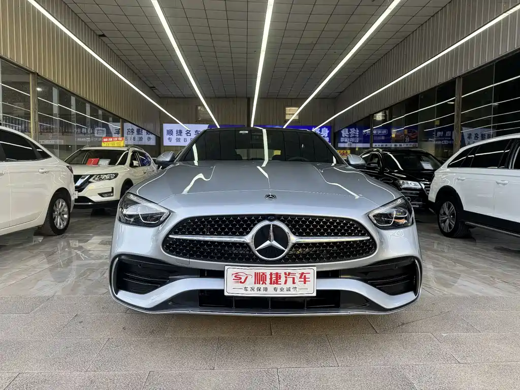 Mercedes-Benz C-Class 2023 — фото 2