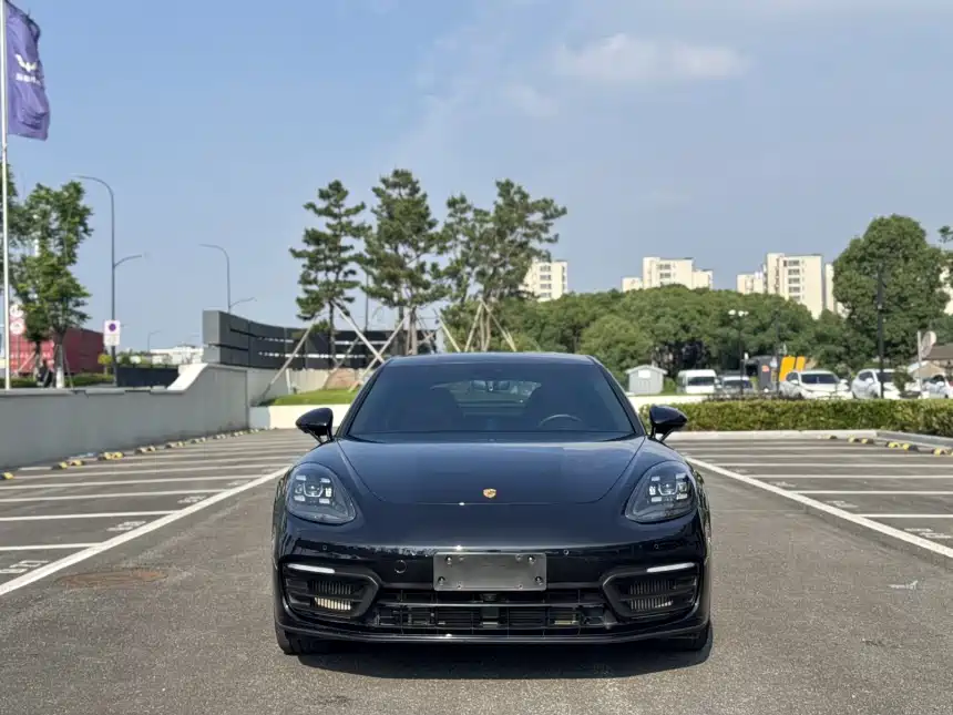 Porsche Panamera 2021 — фото 2