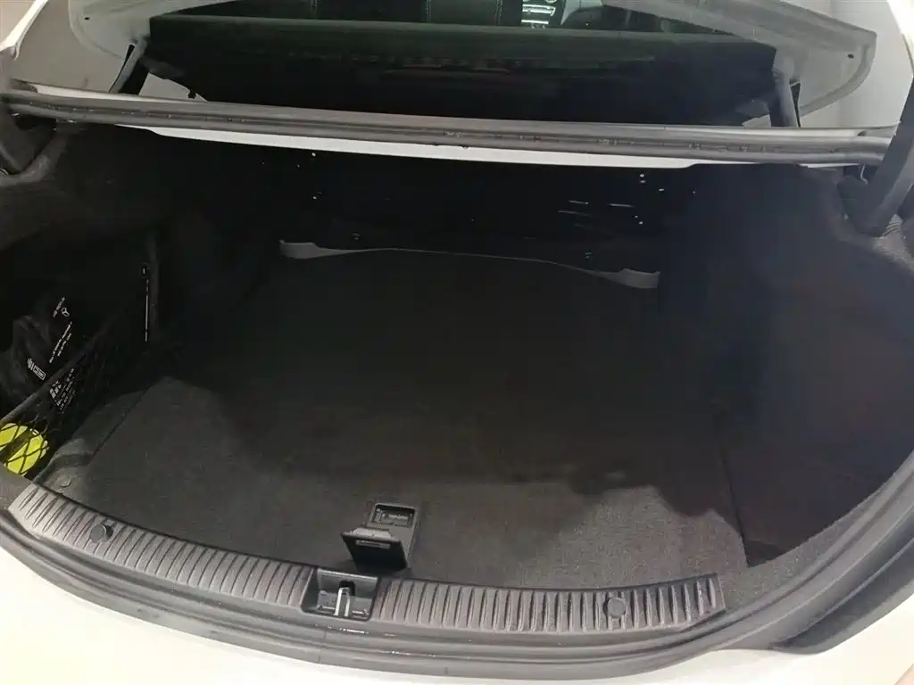Mercedes-Benz C-Class 2019 — фото 13