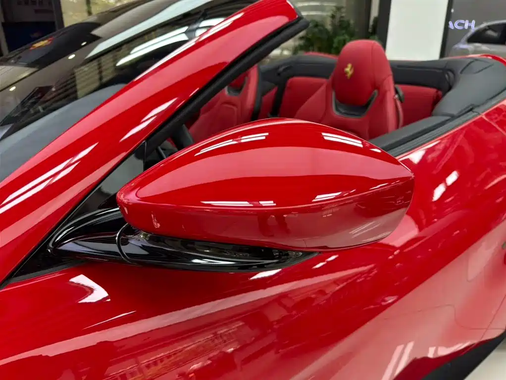 Ferrari Portofino 2019 — фото 7