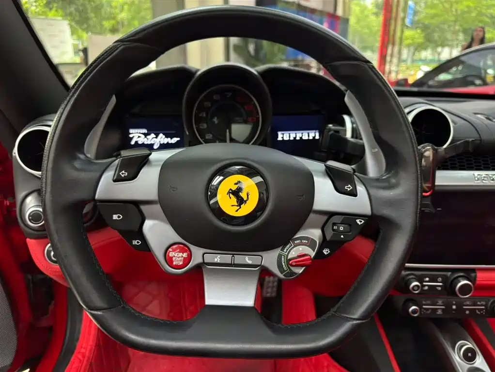 Ferrari Portofino 2019 — фото 14