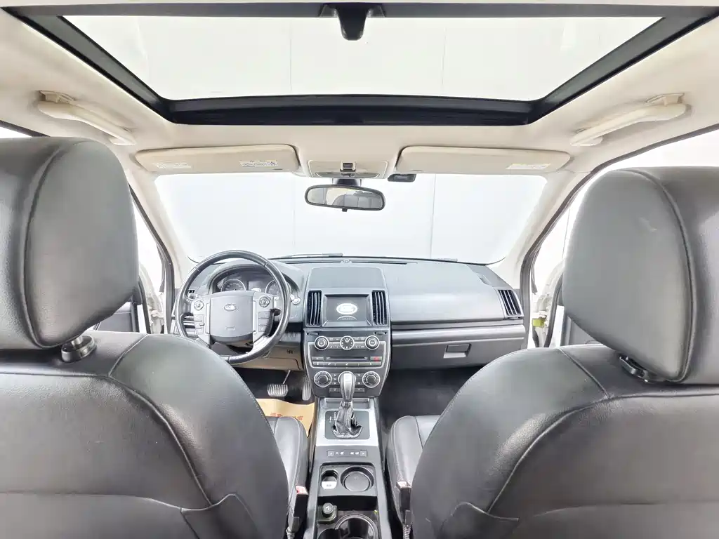 Land Rover Freelander 2 2014 — фото 10