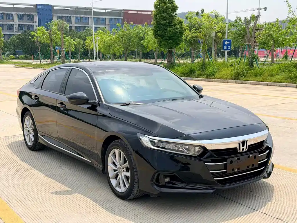 Honda Accord 2023 — фото 2