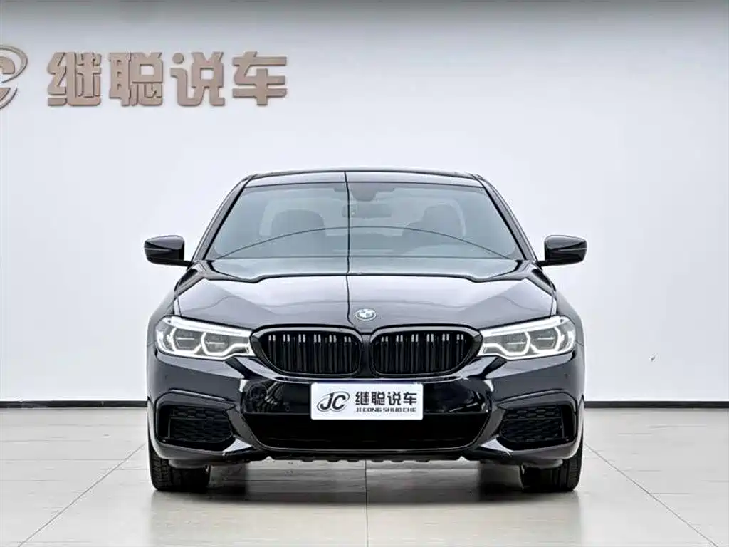 BMW 5 Series 2020 — фото 2