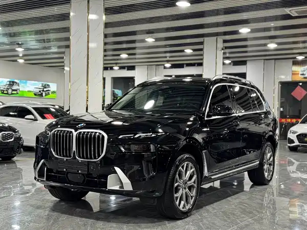 BMW X7 2024