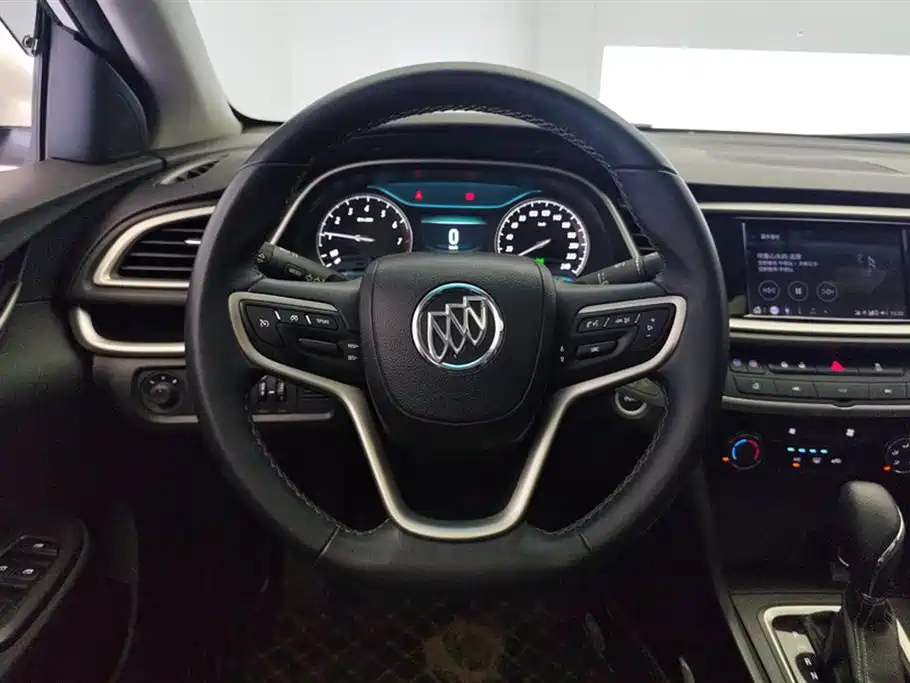 Buick Excelle 2021 — фото 15