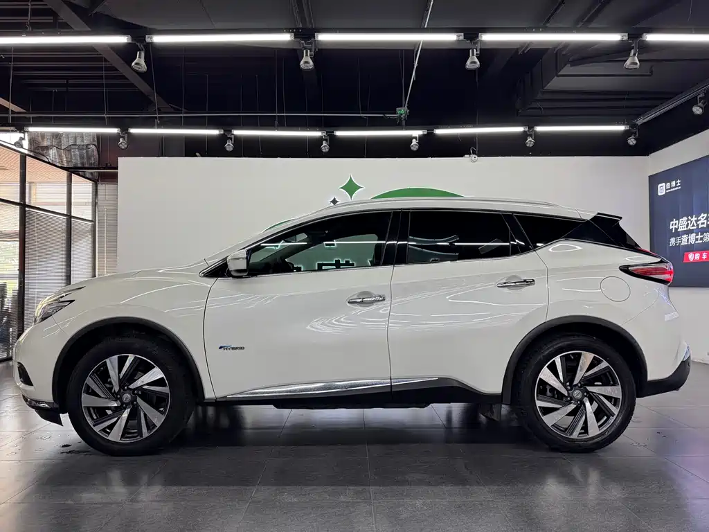 Nissan Murano 2017 — фото 3
