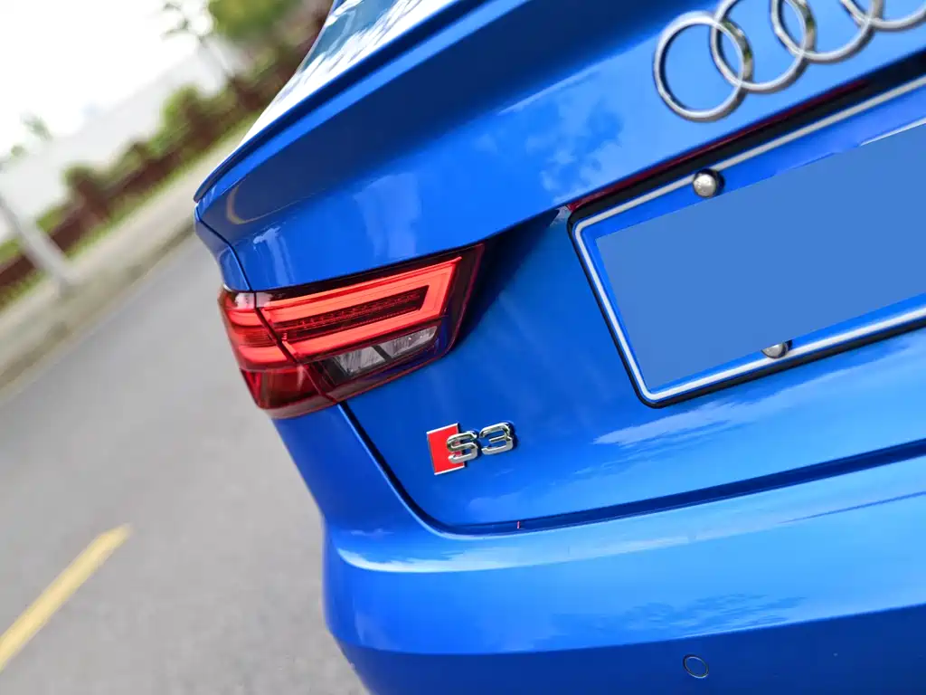 Audi S3 2019 — фото 15
