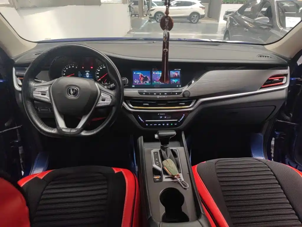 Changan CS35PLUS 2019 — фото 10