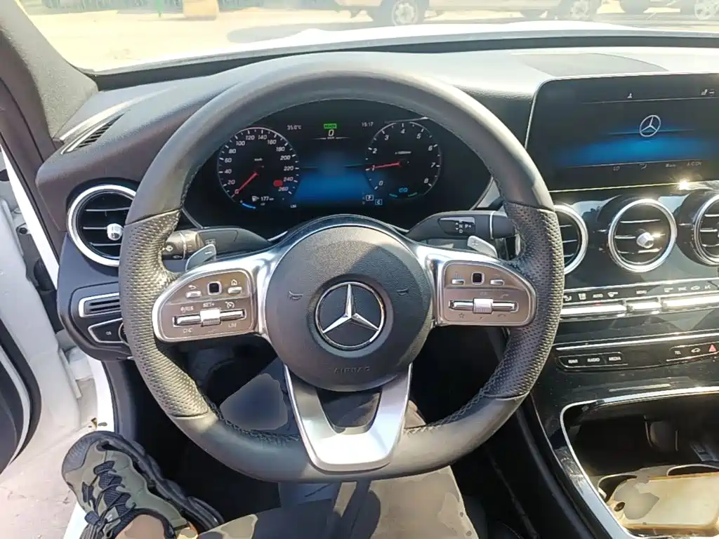 Mercedes-Benz C-Class 2021 — фото 11