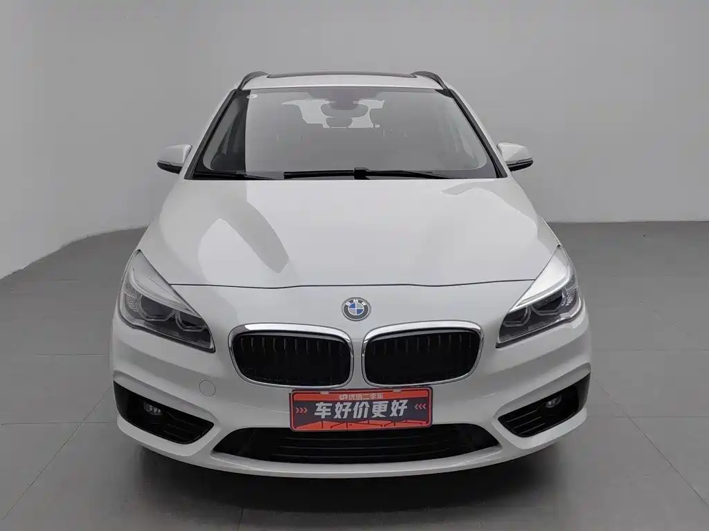 BMW 2 Series Station Wagon 2016 — фото 3