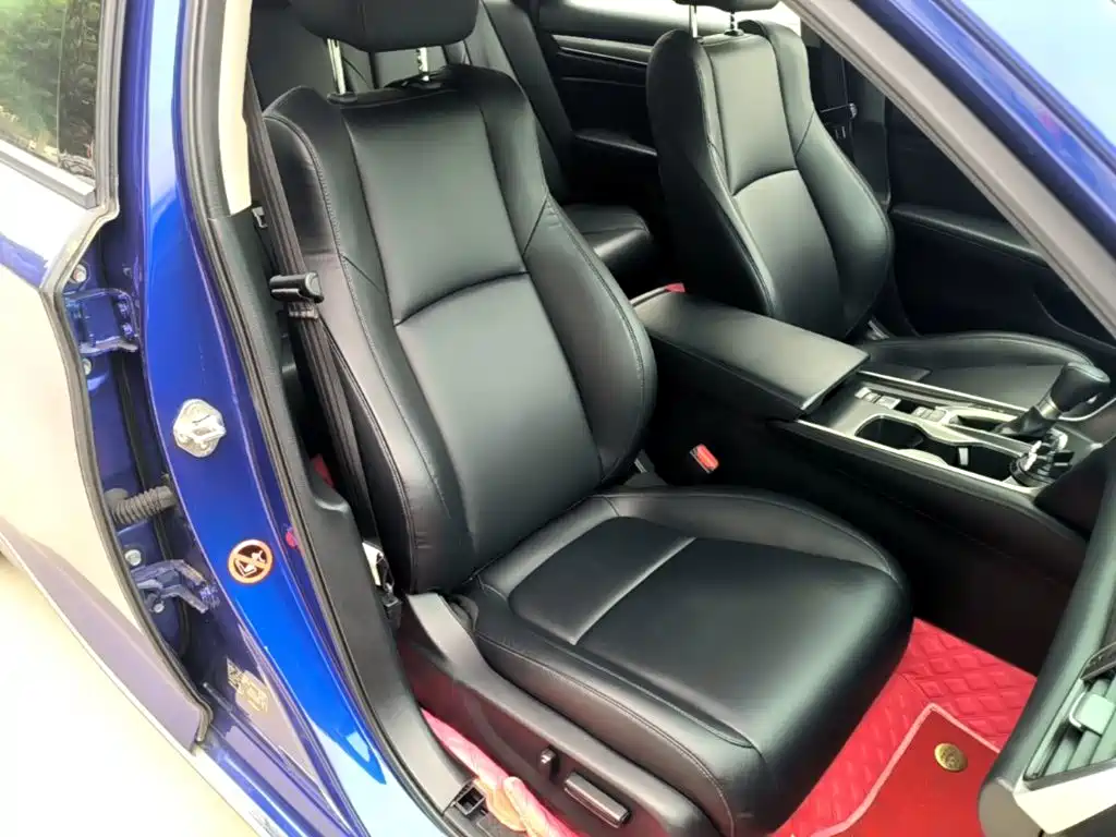 Honda Accord 2020 — фото 25