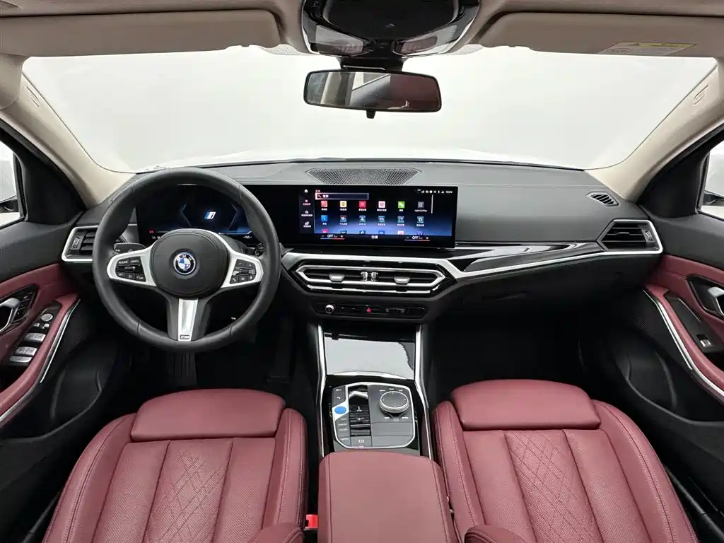 BMW i3 2023 — фото 17