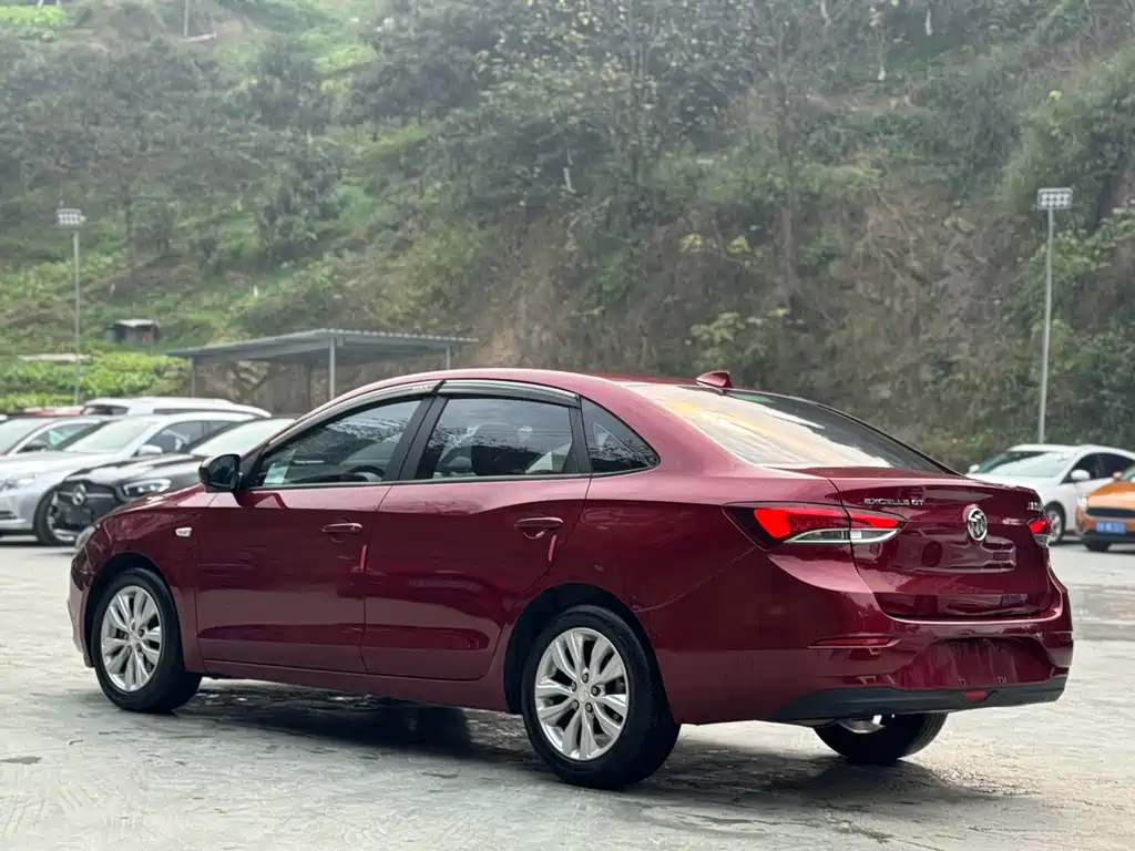 Buick Excelle 2020