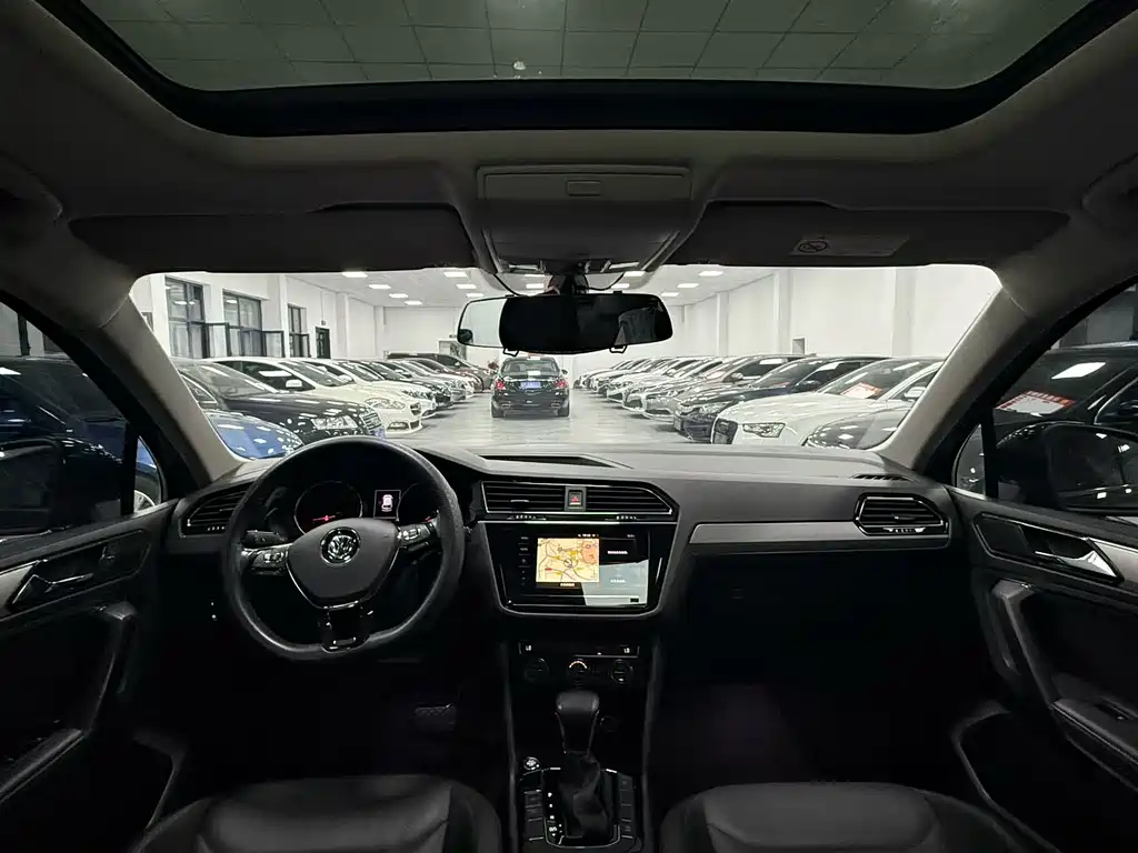 Volkswagen Tiguan L 2020