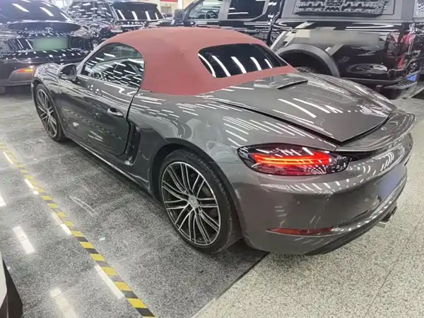 Porsche 718 2018