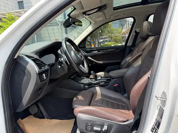BMW X3 2021