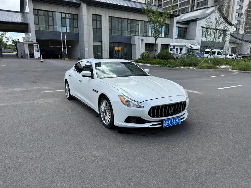 Maserati Quattroporte 2016 — фото 2