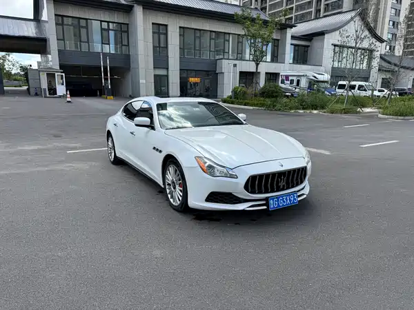 Maserati Quattroporte 2016