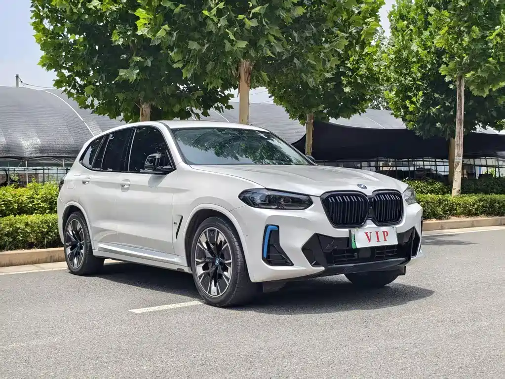 BMW iX3 2022 — фото 3