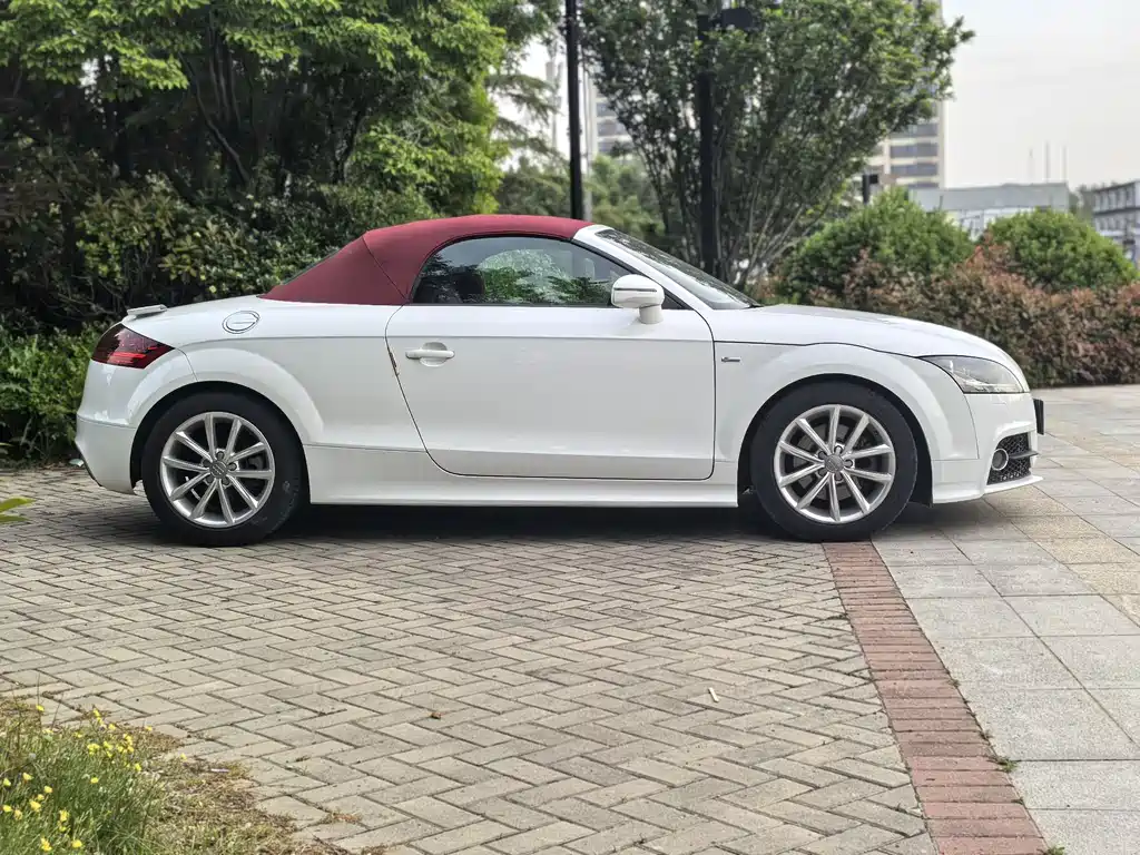 Audi TT 2014 — фото 4