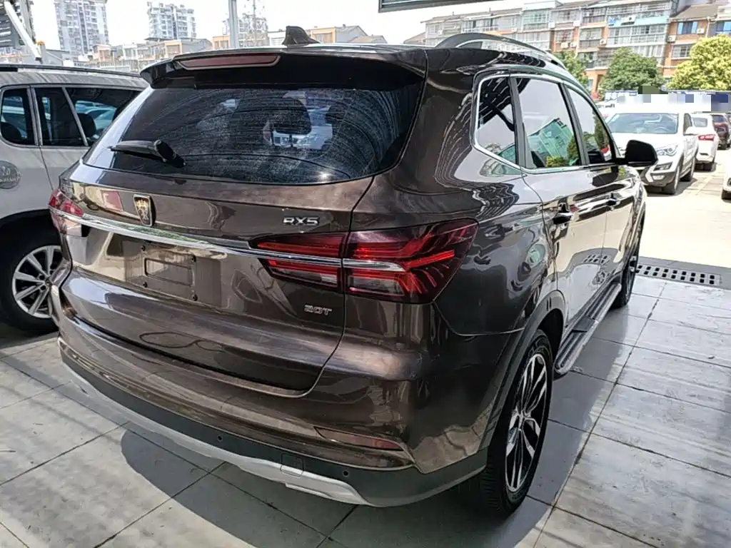 Roewe RX5 2017 — фото 7