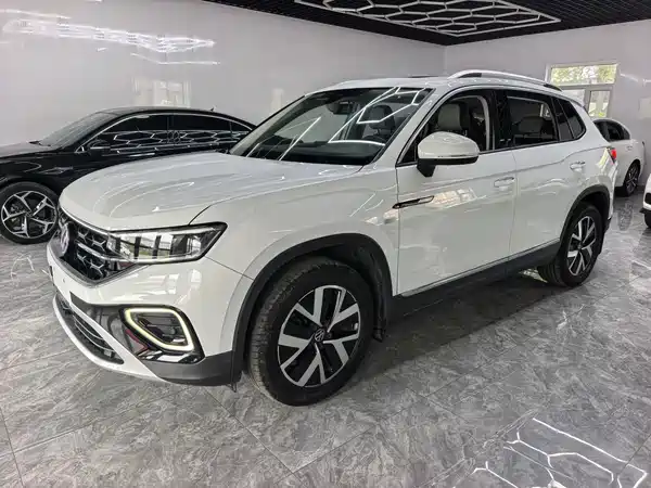 Volkswagen Tayron 2023
