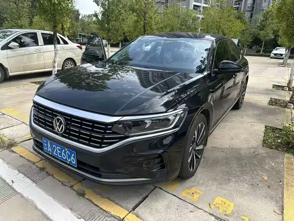 Volkswagen Passat 2021