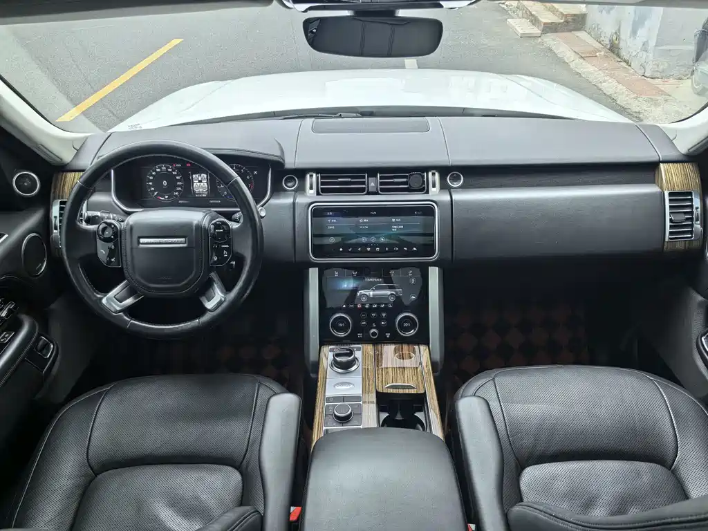 Land Rover Range Rover 2019 — фото 15