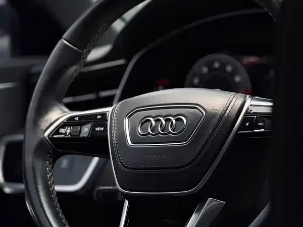 Audi A6L 2024