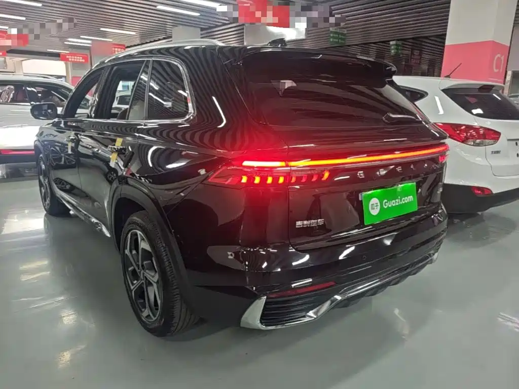 Geely Xingyue L 2022 — фото 5
