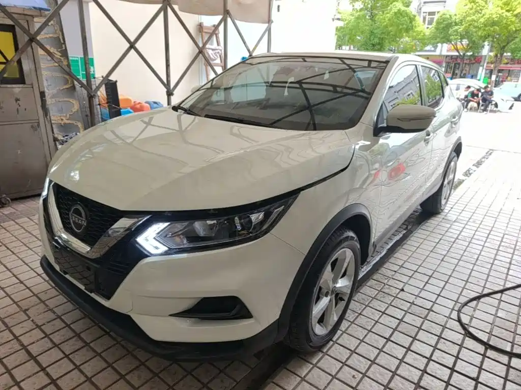 Nissan Qashqai 2023 — фото 2
