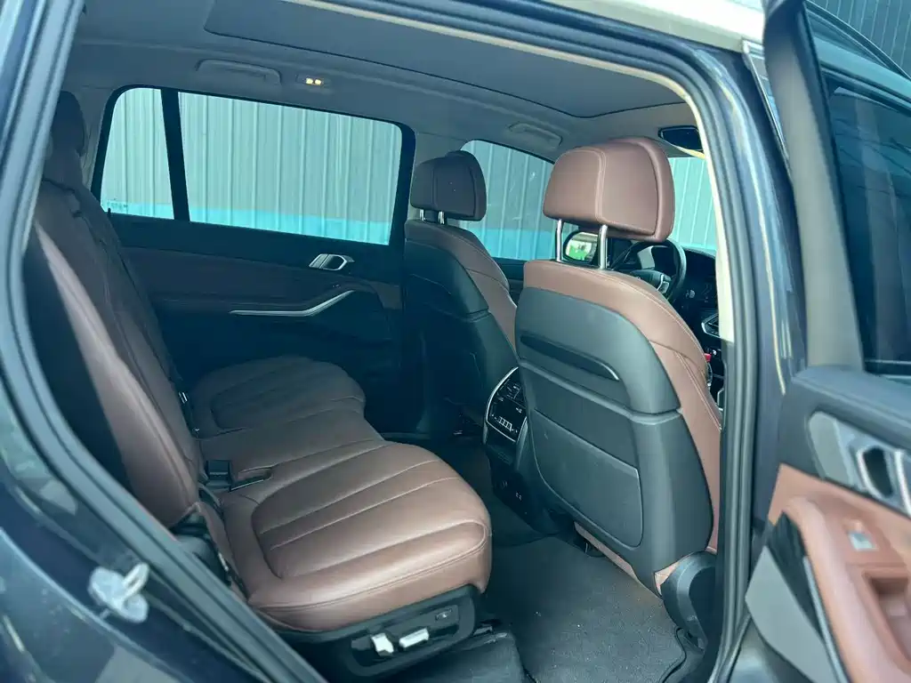 BMW X7 2019 — фото 10