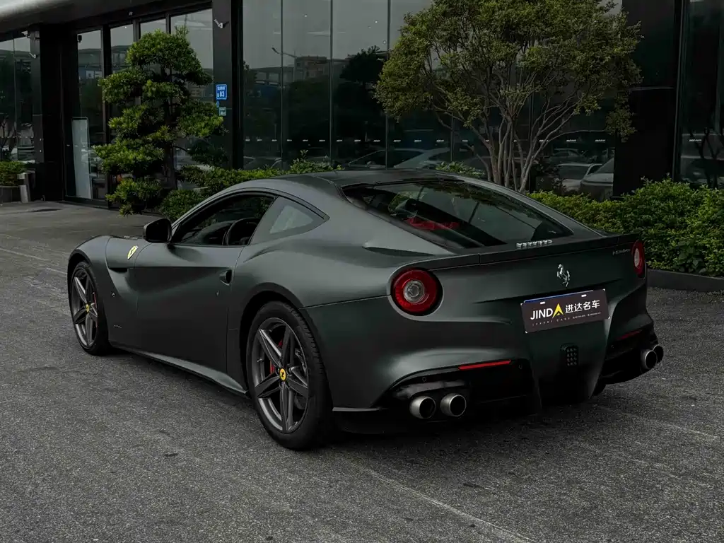 Ferrari F12berlinetta 2015 — фото 4