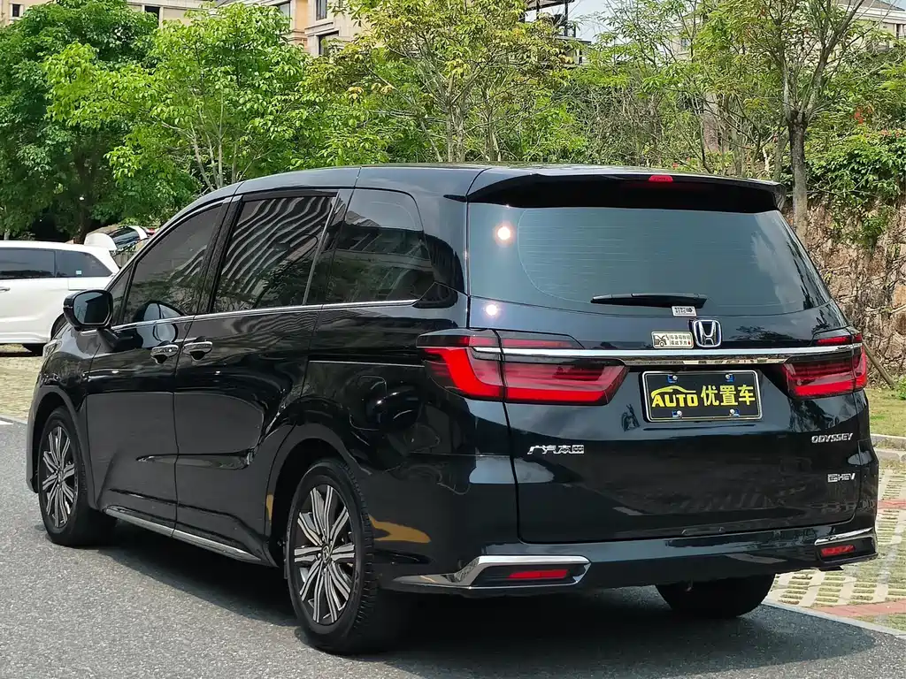 Honda Odyssey 2024 — фото 13